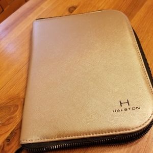 Halston Travel Jewelry Portfolio